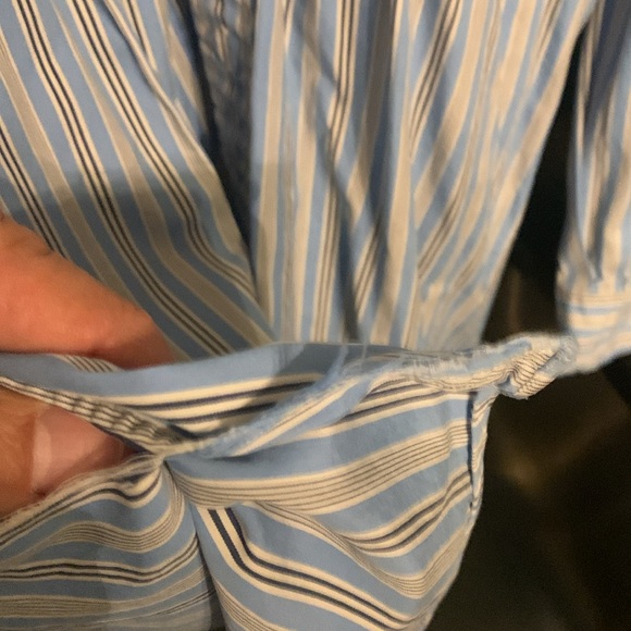 Ralph Lauren men’s button up shirt.  17 1/2 collar, 34/35 length arms. - Picture 5 of 5